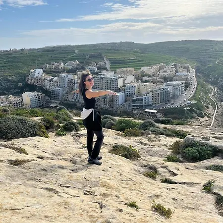 Bay 2br With Sea Views Xlendi