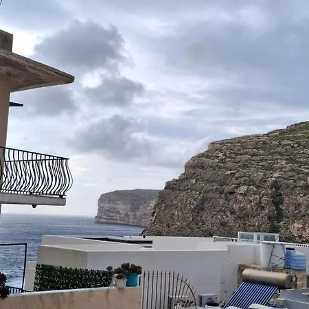 Apartment Bay 2br With Sea Views *